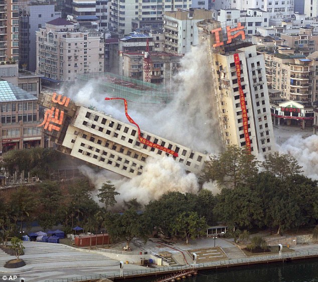 &#91;INFO + PIC&#93;Penghancuran Gedung Yang Gagal