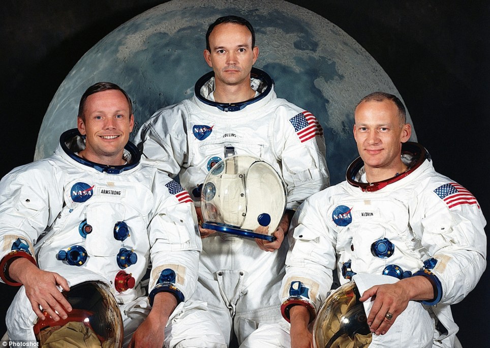 Foto-Foto Menakjubkan Rekam Jejak Keberhasilan Misi Neil Armstrong di Bulan