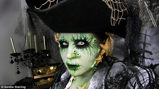 beberapa Make-up artis luar negri yg berdandan untuk hari Halloween 31 okt nanti !!