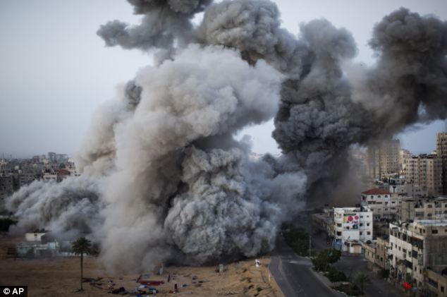 Foto dan Video Serangan di Gaza Lengkap