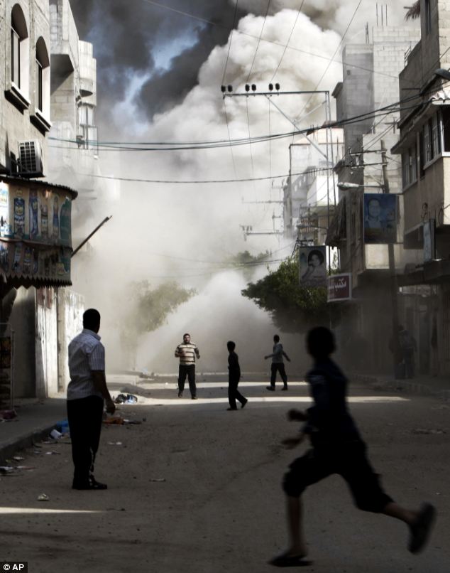 Foto dan Video Serangan di Gaza Lengkap