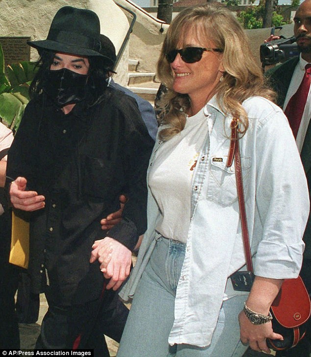 Inikah Ayah Biologis Putra Michael Jackson, Prince?! 