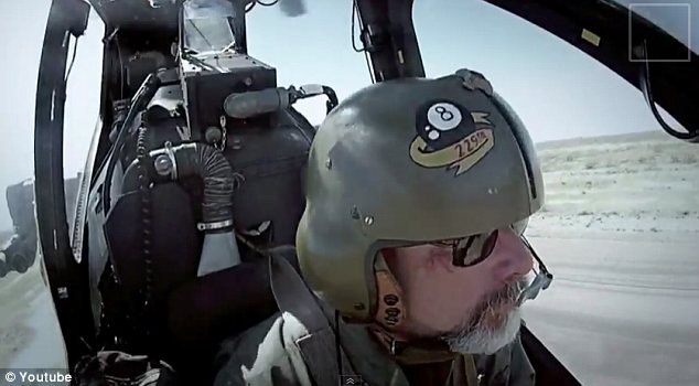 &#91;terekam kamera&#93; AH-1 Cobra Korea Selatan jatuh ketika syuting acara TV Top Gear