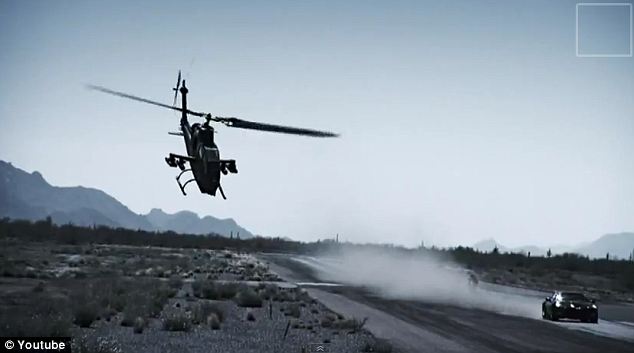 &#91;terekam kamera&#93; AH-1 Cobra Korea Selatan jatuh ketika syuting acara TV Top Gear