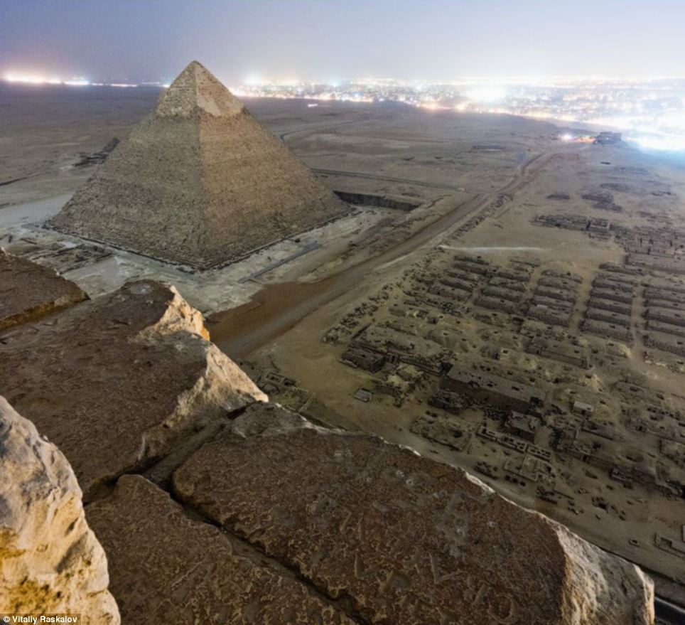 Foto-Foto &quot;Haram&quot; Piramida Mesir