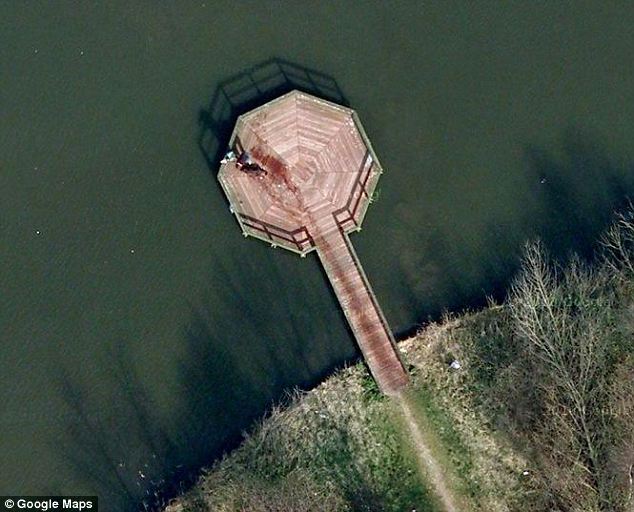 TERKUAK FOTO KONTROVERSIAL GOOGLE MAP