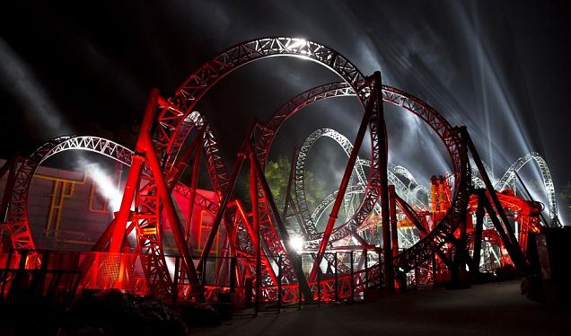 Apakah Anda Berani? Roller Coaster Yang Memecahkan Record Dunia Dengan 14 Loop