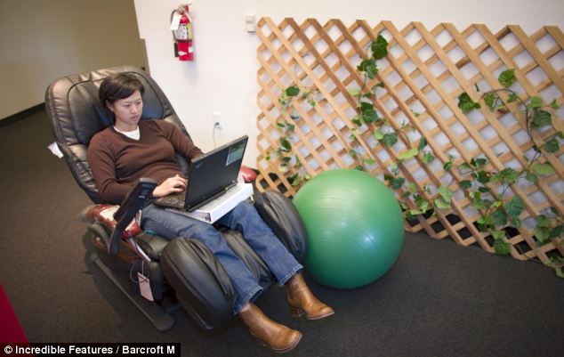 Foto : Kantor Pusat Google Lebiih Mirip Tempat Hiburan