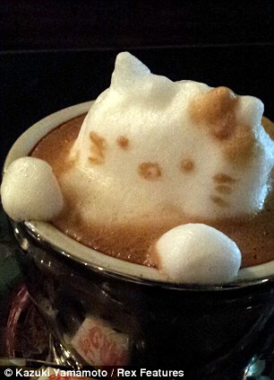 ==Arty latte:mengubah kopi menjadi patung 3D==