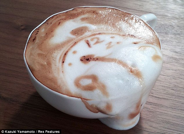 ==Arty latte:mengubah kopi menjadi patung 3D==