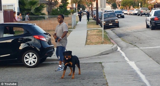 Polisi US menembak anjing, ketika tuan nya hendak ditangkap