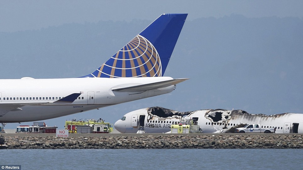 &#91;PIC&#93; Garuda 'joy flight' Boeing 777-300ER. Sementara di San Fransisco, B-777 Jatuh!