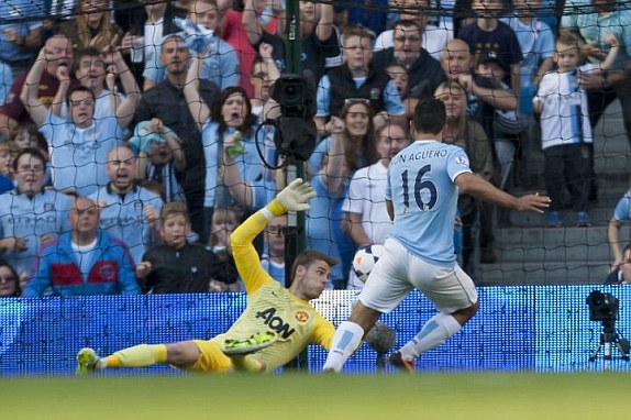 &#91; Pembantaian !!! &#93; Manchester City Menangi Derby Manchester 4 - Di Etihad