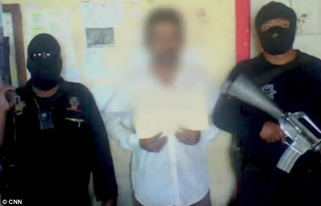 Pria Ditangkap Karena Gembok Celana Pacar Agar Setia