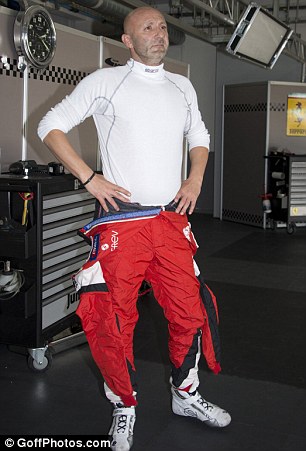 Sukses Di Lapangan Hijau, Sukses Juga di Lintasan Balap