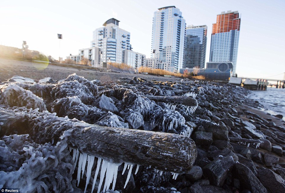 Foto-foto Polar Vortex Yang Melanda AS &#91;Menakjubkan Sekaligus Mengerikan&#93;