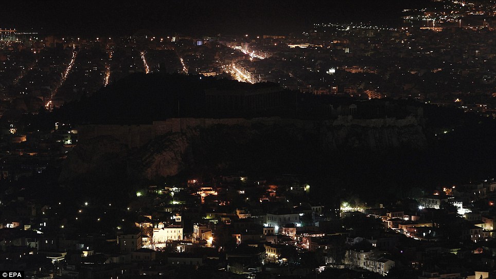PEMANDANGAN DUNIA SAAT EARTH HOUR