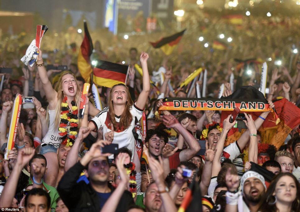 &#91;FULL PICS&#93; Luapan Kegembiraan Jerman Dalam Piala Dunia 2014