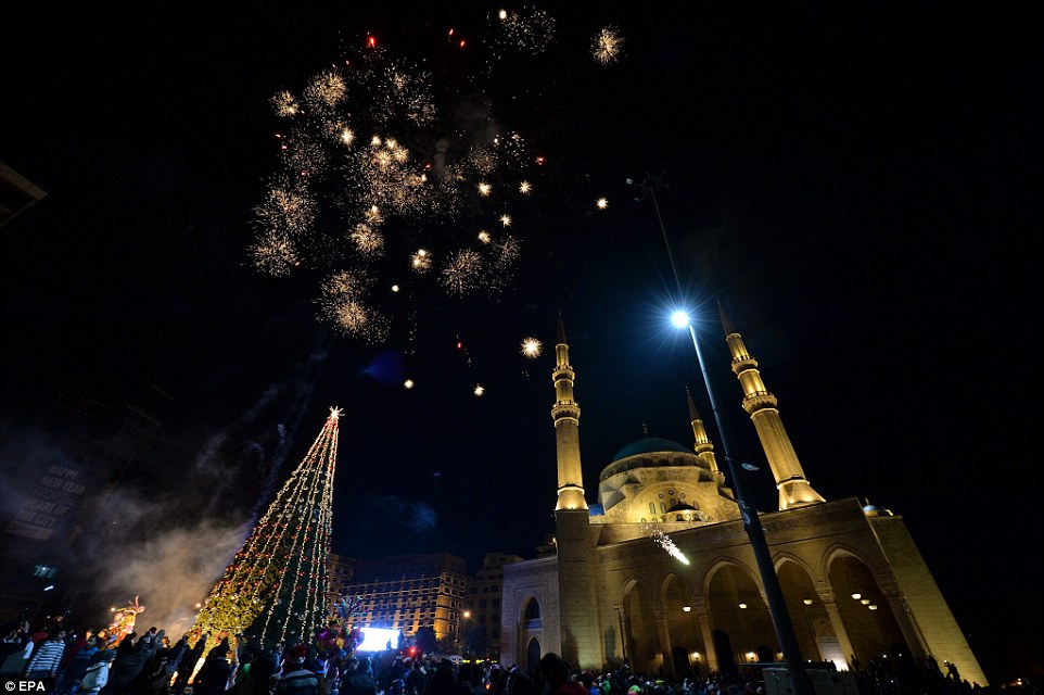Pesta Kembang Api Tahun Baru 2015 di Kota-kota Belahan Dunia &#91;Full PIC&#93;