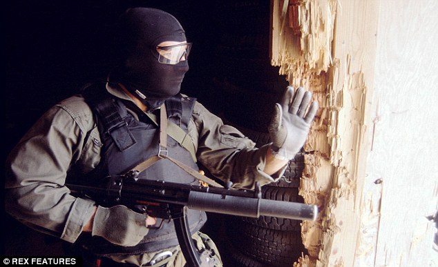 Abu Sayyaf,Special Forces kill ISIS commander in secret raid!!!!