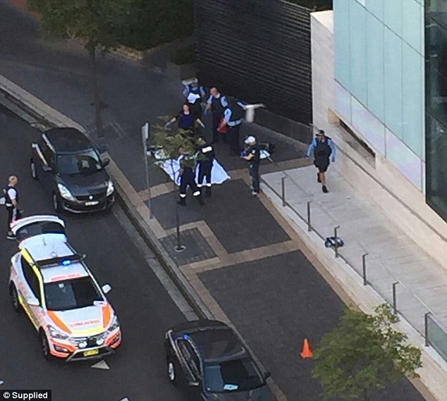 &#91;BREAKING NEWS&#93; Police Headquarters Stormed in Parramatta, Australia