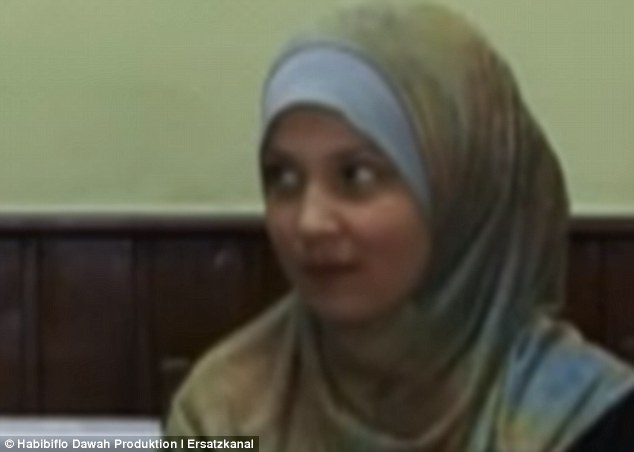 Muslimah 15th Ditangkap Karena Menusuk Perwira Polisi Jerman
