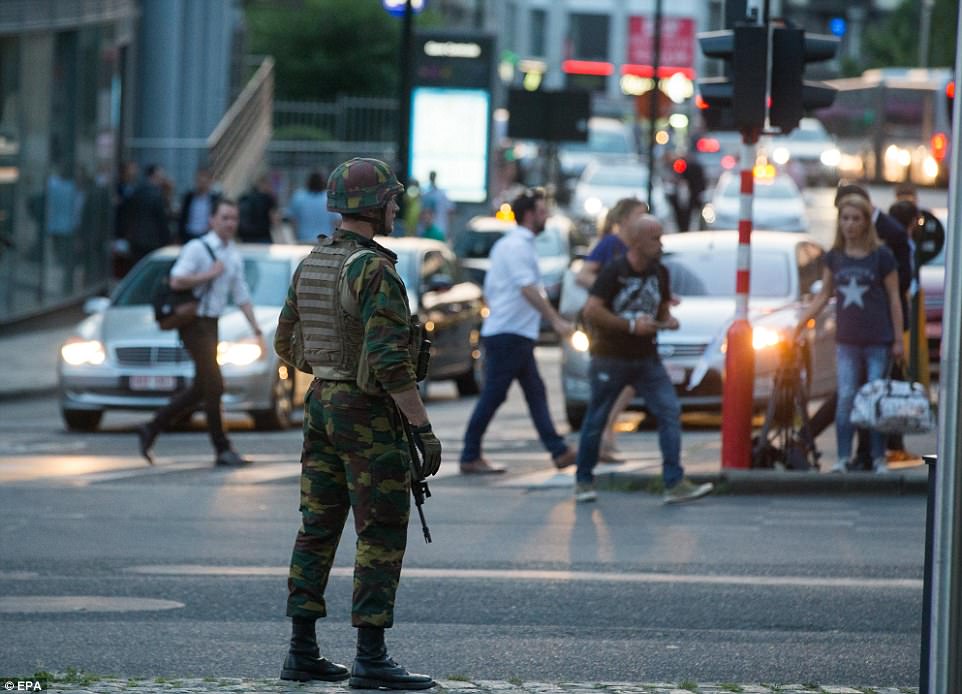 BREAKING NEWS: Explosion at Brussels central station 