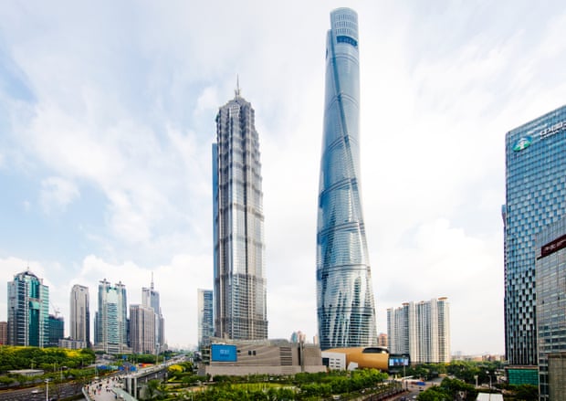 13 Menara Terbentuk dengan Desain ‘Berputar’ Paling Menakjubkan di Dunia