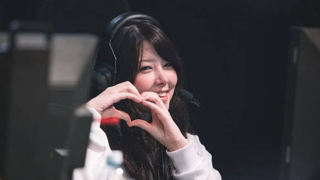 Terlalu Manis Untuk Ditolak, Mayumi, Mantan Pro LoL Kini Menjadi Streamer