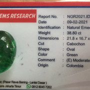 Lelang singkat zambrut Colombianya