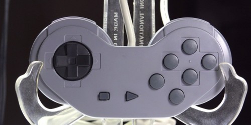 10 Aksesoris PlayStation Terlangka Beserta Nilainya Saat Ini