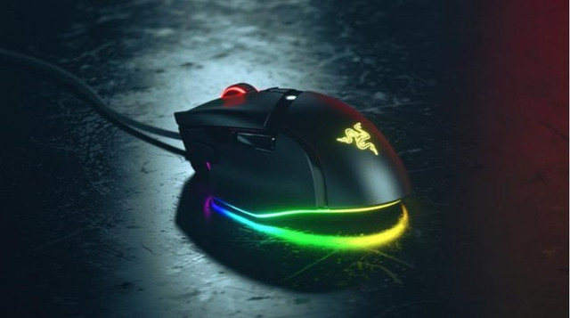 Razer Basilisk V3, Sebuah Mouse Gaming yang Bisa Dikostumisasi + Memberi Kesan Nyaman