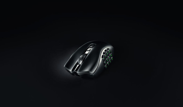 Raja MMO Kembali & Lebih Baik dari Sebelumnya: Razer Meluncurkan Naga V2 Pro Baru