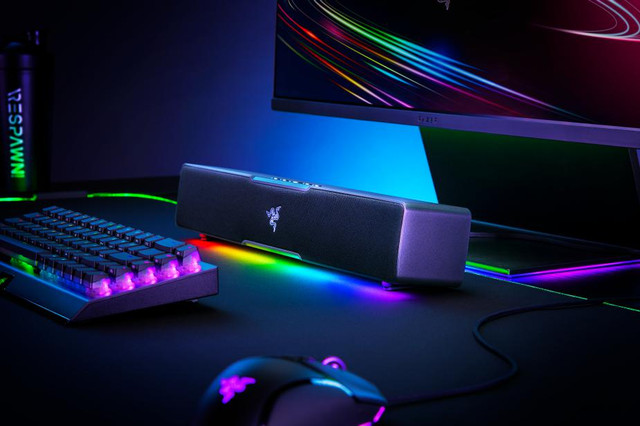 Rasakan Audio yang Keren Dalam Bentuk Kompak dengan Soundbar Razer Leviathan V2 X