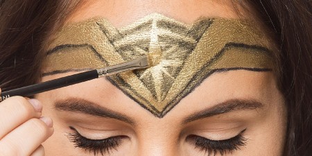 Cara Membuat Topi Baja Wonder Woman untuk Halloween