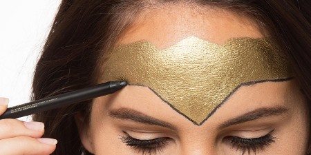 Cara Membuat Topi Baja Wonder Woman untuk Halloween
