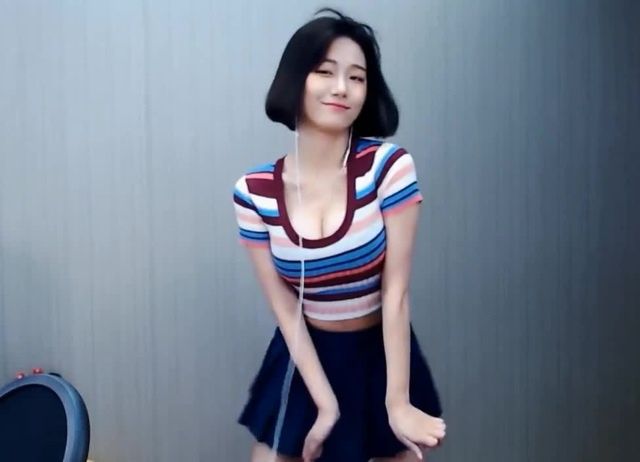 Twitch Kembali Berulah, Berry0314 Streamer Seksi Korea Dibanned Tanpa Alasan Jelas