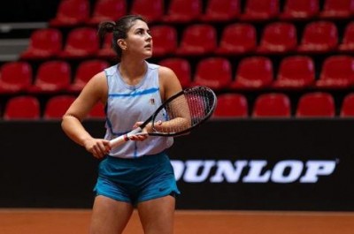 Masih Muda &amp;, 10 Potret Bianca Andreescu yang Baru Saja Menjuarai US Open 2019