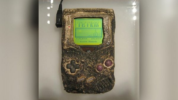 Bahkan Dipakai Mancing! 10 Hal yang Belum GanSist Ketahui Tentang Konsol GameBoy