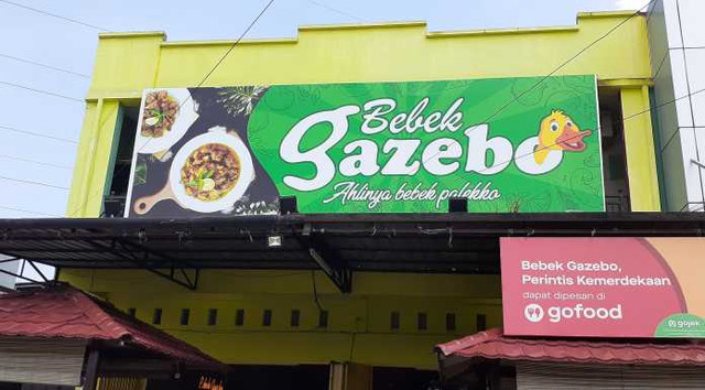RM Bebek Gazebo, Si Bebek Palleko Makassar yang Mengoyang Lidah