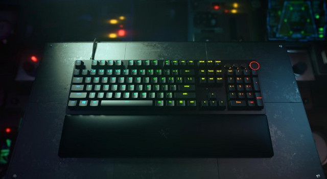 Sambutlah Keyboard Paling Cepat di Dunia - Razer Huntsman V2