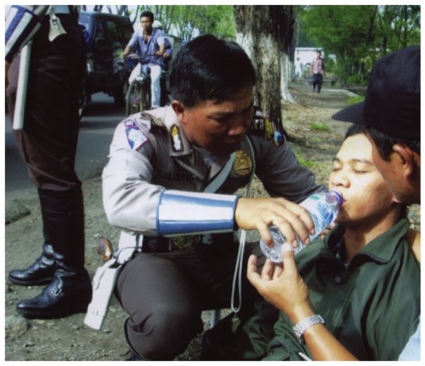 Potret Polisi dalam Bidikan Kamera, dari Sisi yang Berbeda