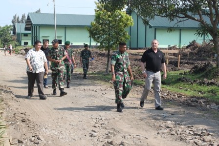 Tim Rheinmetall Landsysteme Gmbh Kunjungi YONKAV 8/2 KOSTRAD