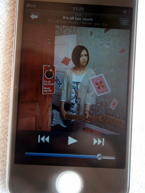iPod Touch 4th 8 GB white