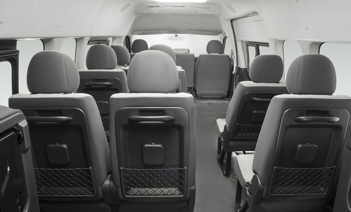SEWA HIACE DI BALI