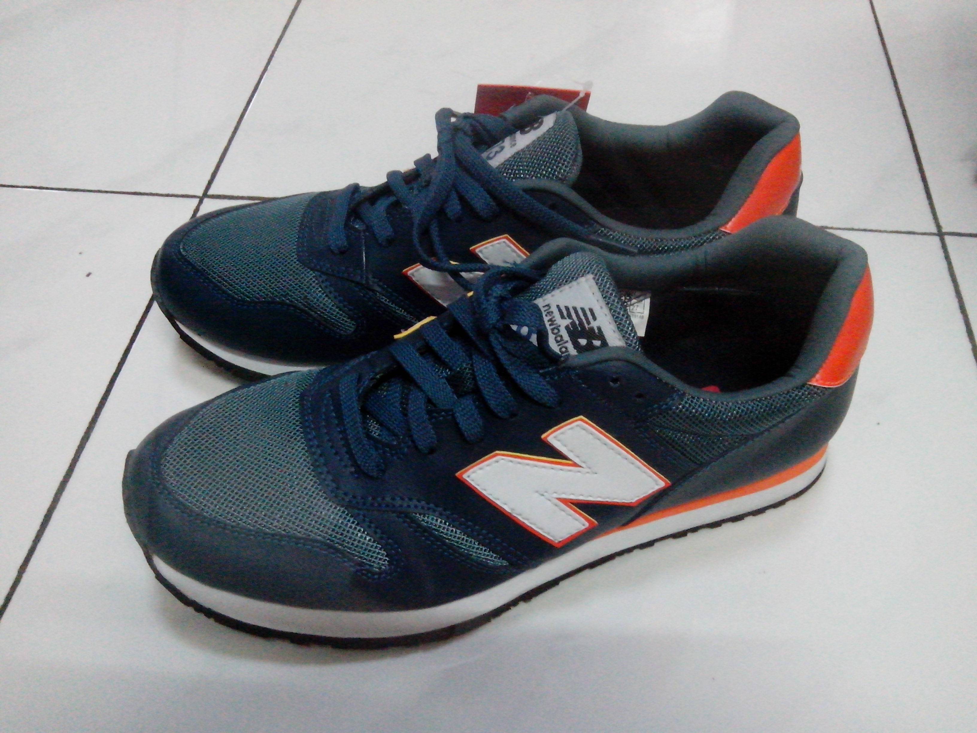 Terjual new balance BNIBNB 574 NB 373 vietnam sepatu 