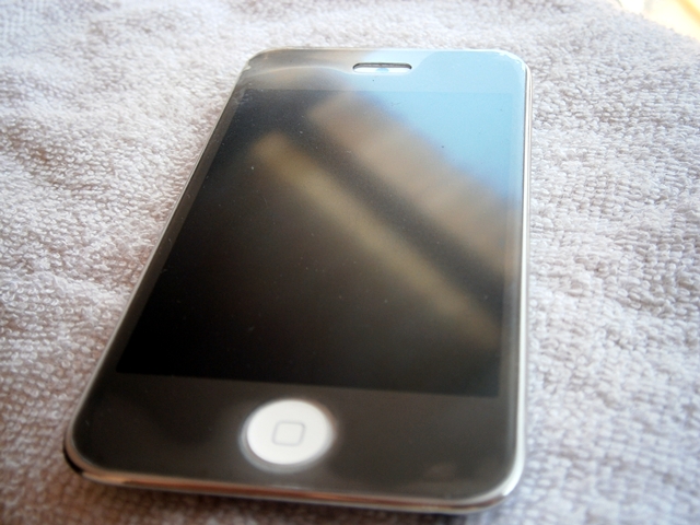 iPod Touch 4th 8 GB white