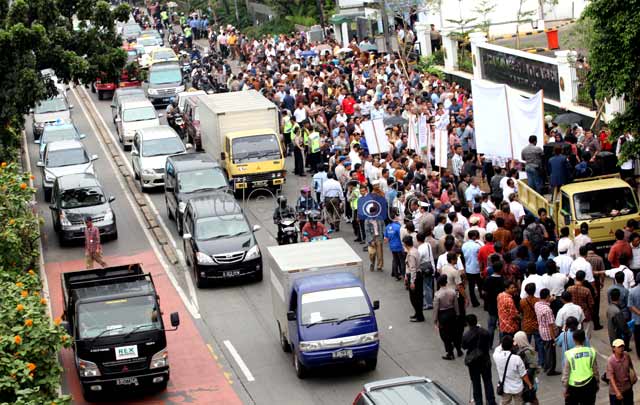 Ngaku Rakyat Cilik, Tapi Bertindak Licik.