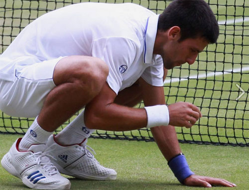 8 Kebiasaan Unik Djokovic Petenis No.1 Dunia di Lapangan