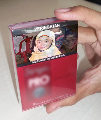 &#91;Ngakakk&#93; Produk Kurang laku, Pabrik Rokok Mendadak Gila